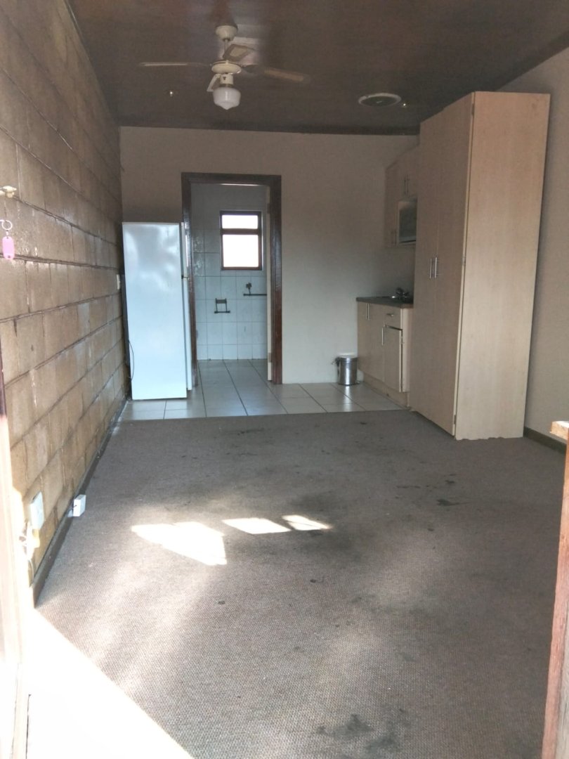1 Bedroom Property for Sale in Brandwag Free State